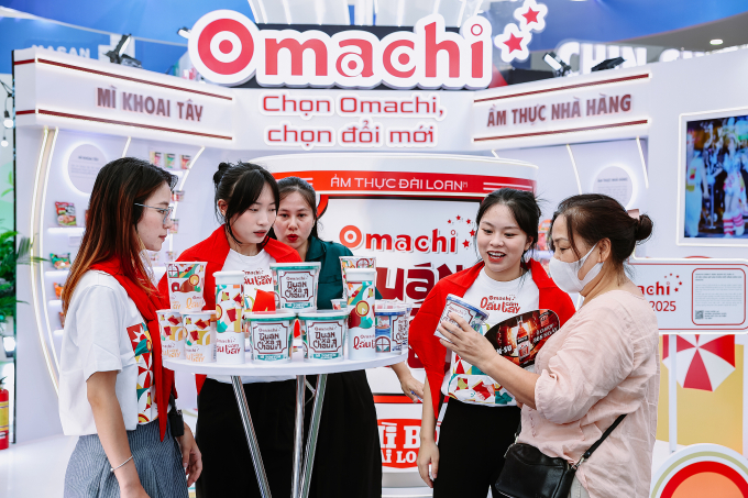 Omachi mang đến bộ sưu tập hộp đồ ăn Quán xá châu Á được nhiều bạn trẻ yêu thích. Ảnh: Masan