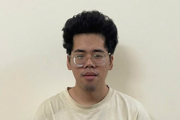 Chiếm đoạt máy ảnh 200 triệu: Thủ đoạn thuê và chiếm đoạt