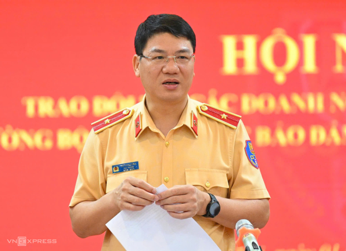 Thiếu tướng Đỗ Thanh Bình phát biểu tại cuộc gặp mặt. Ảnh: Việt An