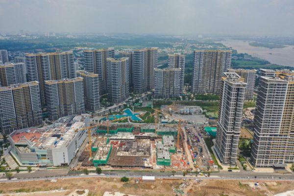 Tỷ lệ sinh thấp kỷ lục: Đe dọa thanh khoản thị trường nhà ở?