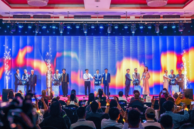 Ông Đỗ Quang Vinh trở thành thành viên của Liên minh Niềm tin số, góp phần xây dựng những kết nối bền vững. Ảnh: SHB