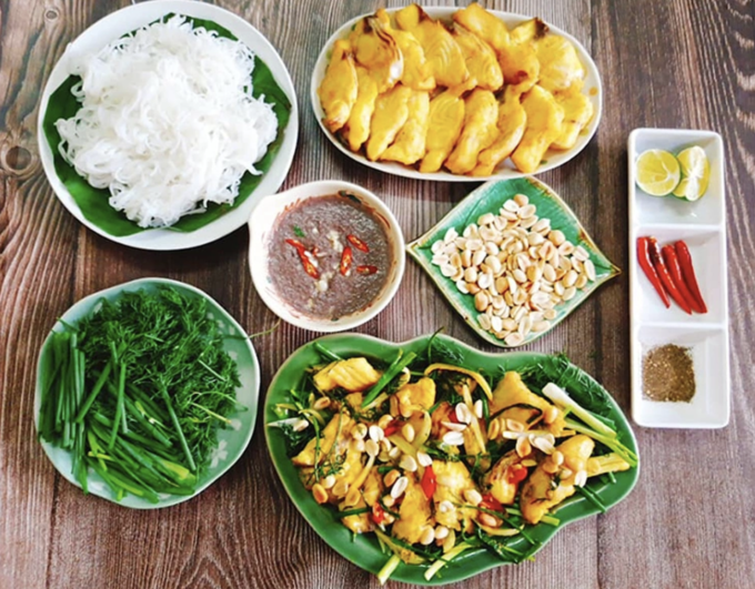 Món chả cá Lã Vọng. Ảnh: Bùi Thuỷ