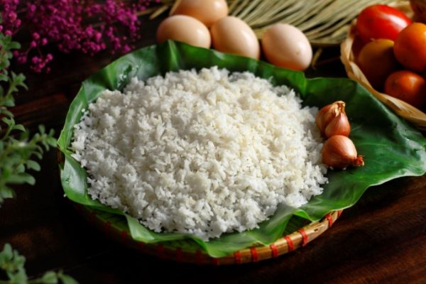 Hâm Nóng Cơm Nguội Bằng Lò Vi Sóng: An Toàn Không?
