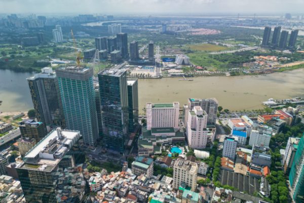 TP HCM: 13.000+ hồ sơ bất động sản chưa có sổ hồng
