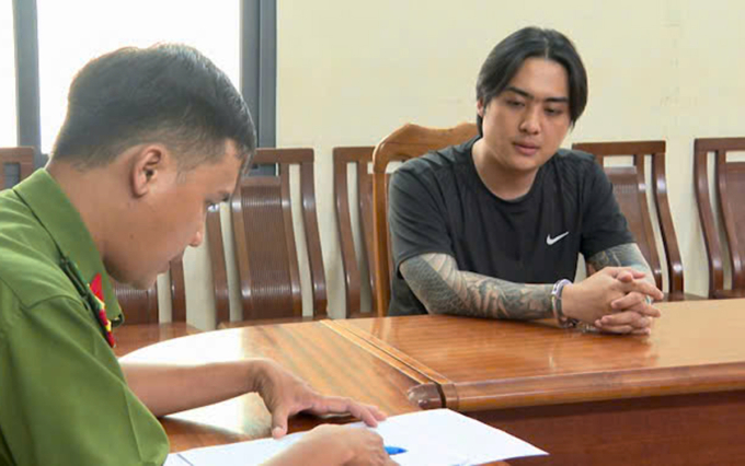 Nguyễn Văn Đang khai với cảnh sát. Ảnh: Công an cung cấp