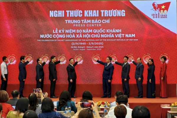 Khai trương trung tâm báo chí phục vụ Lễ kỷ niệm 80 năm Quốc khánh