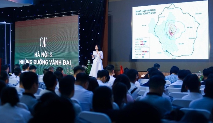 Bà Nguyễn Thị Thanh Bình, Giám đốc Kinh doanh SJ Group phân tích sức hút của Vista Nam An Khánh