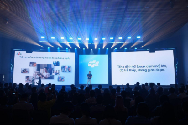 FPT: Internet 10 Gbps với giải pháp SpeedX
