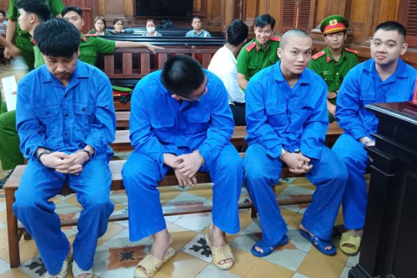 Kiều hối: Thuê người đánh con nợ tử vong, hai Việt kiều bị cáo buộc