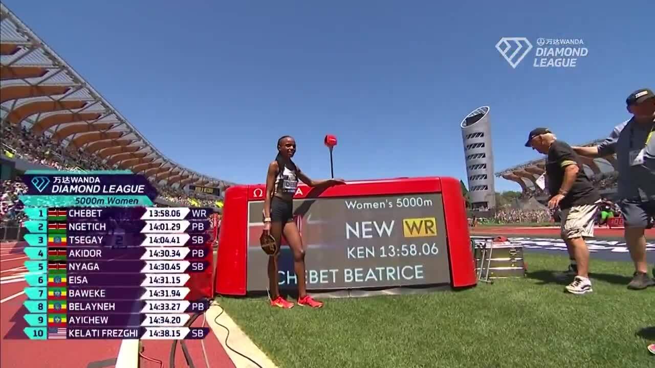 Beatrice Chebet phá kỷ lục 5.000m