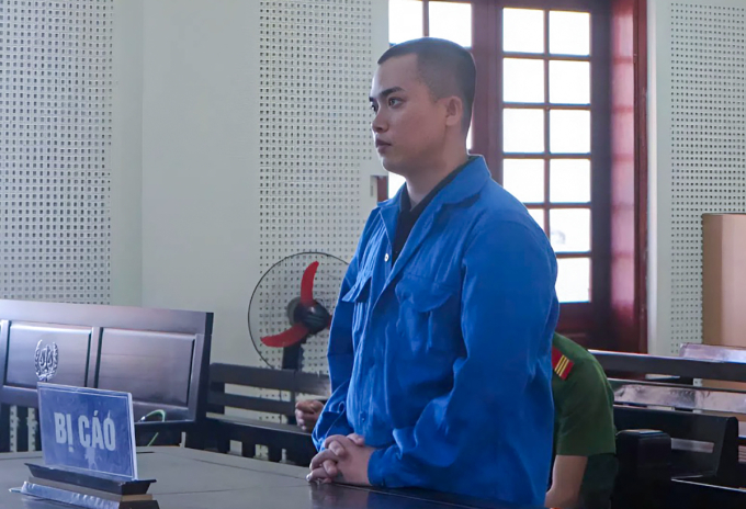 Bị cáo Trung tại tòa. Ảnh: Hùng Lê