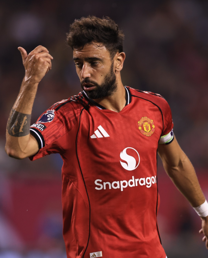 Bruno Fernandes phản ứng trong trận thắng Bournemouth. Ảnh: Man Utd