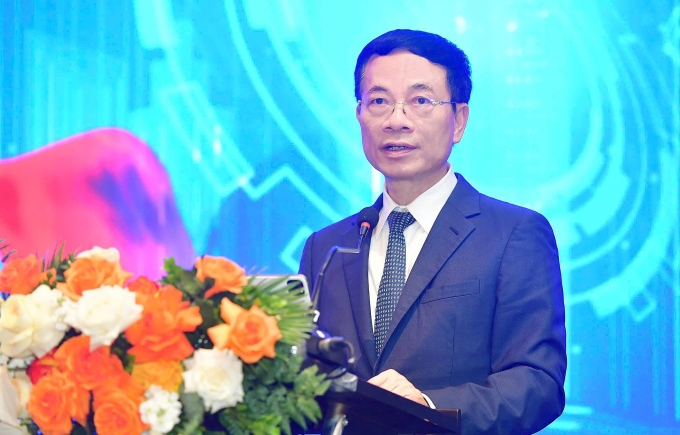 Bộ trưởng Khoa học và Công nghệ Nguyễn Mạnh Hùng phát biểu tại diễn đàn, sáng 29/8. Ảnh: Thanh Tùng