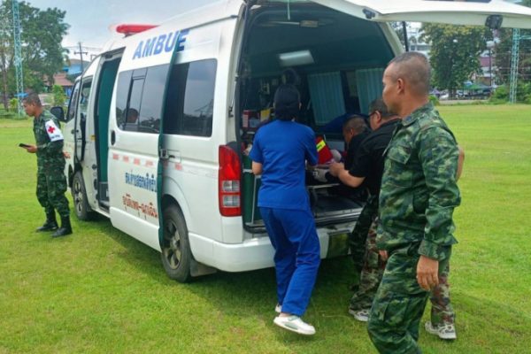 Lính Thái Lan trúng mìn tuần tra biên giới Campuchia: Tin tức Sisaket