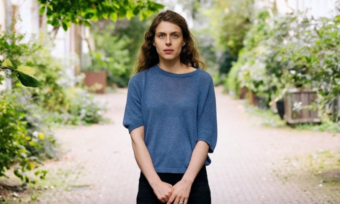 Chân dung tác giả Rachel Aviv. Ảnh: NRC