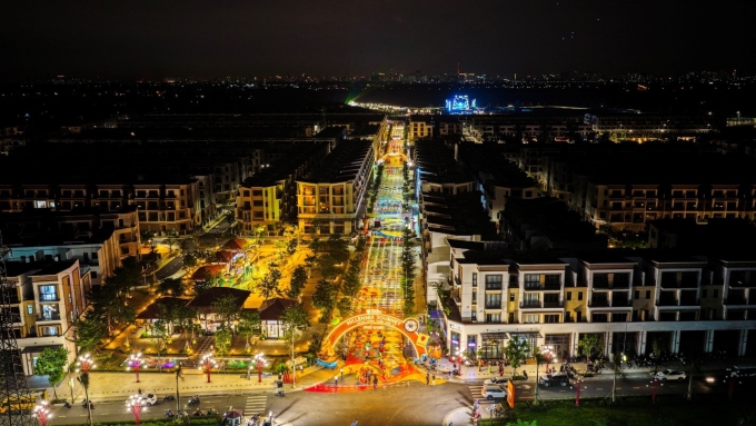 Lễ khai mạc tuyến phố thương mại tại dự án T&T Millennia City ở Cần Giuộc, Tây Ninh. Ảnh: T&T Group