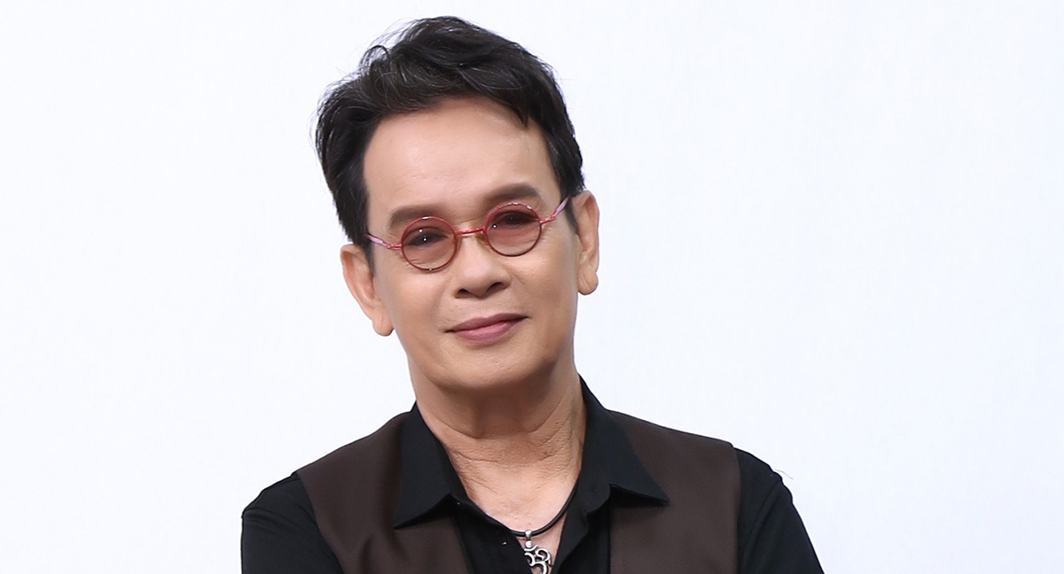 Đức Huy hát "Và con tim đã vui trở lại"