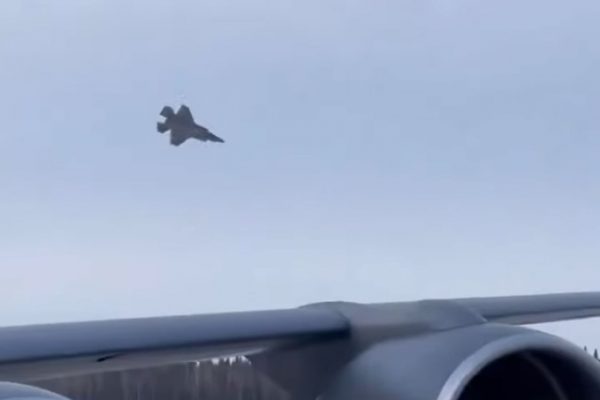 F-35 gặp nạn: Phi công bất lực dù tham vấn 50 phút