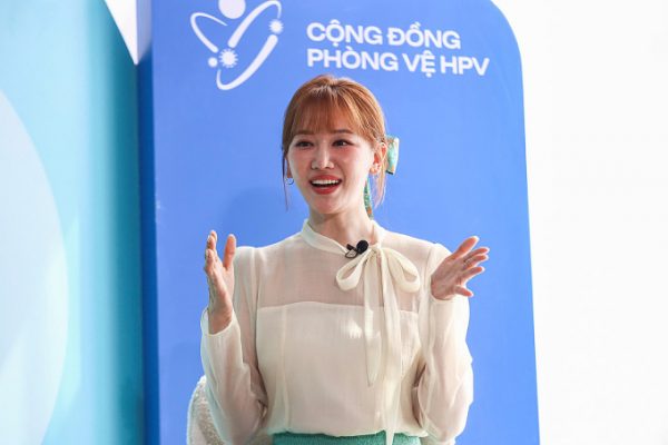 Hari Won truyền cảm hứng: Vượt qua bệnh tật như thế nào?