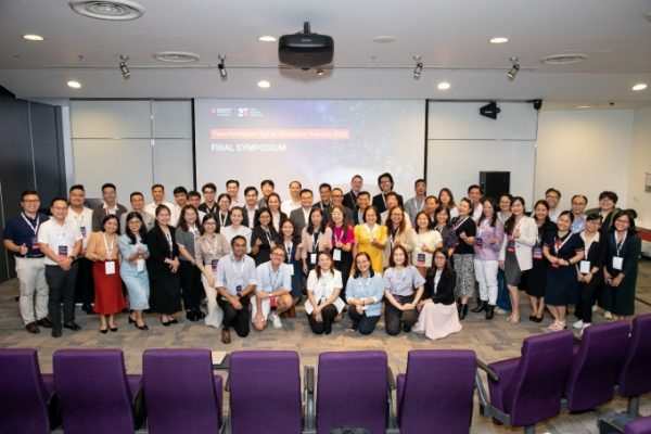 Học tập kết hợp thực tiễn: Hội thảo từ 24 trường đại học