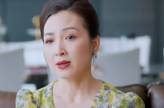 Tạo hình của Khánh Huyền trong phim. Ảnh: VFC