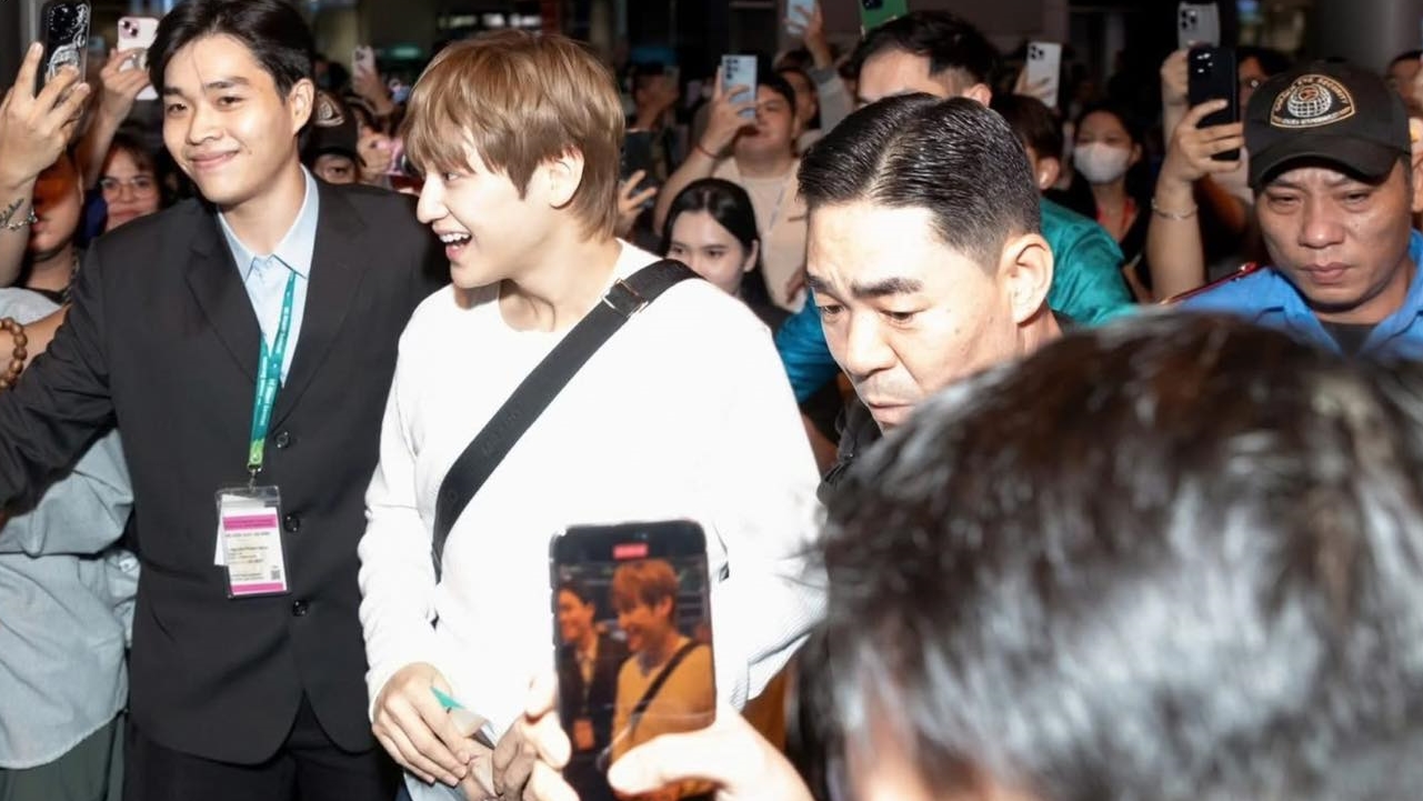 Không khí fan Việt chào đón Kim Bum