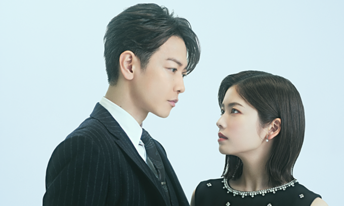 Diễn viên chính Koshiba Fuka (phải) và Satoh Takeru. Ảnh: Amazon Prime Video