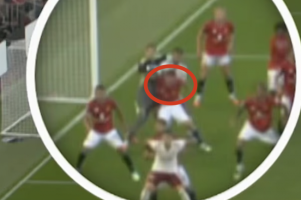 Mount bị chê trách trong bàn thua của Man Utd: Phân tích chuyên sâu