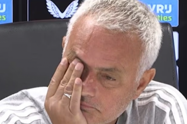 Mourinho đau buồn khi học trò cũ Jorge Costa qua đời