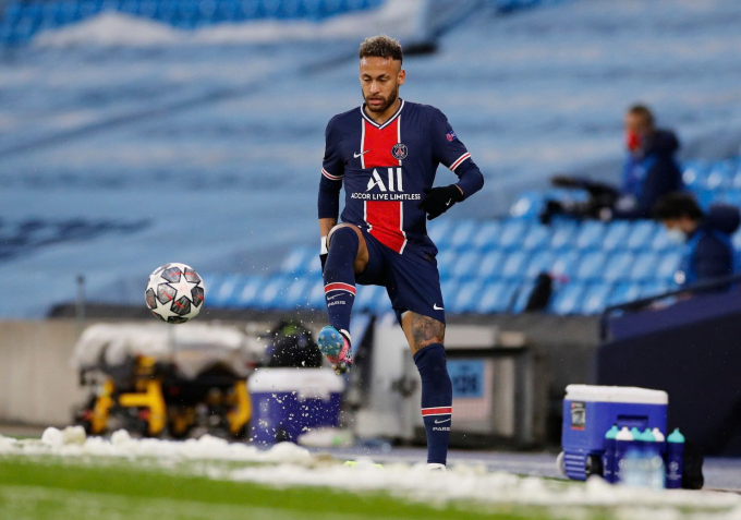 Neymar trong trận lượt về bán kết Champions League gặp Man City trên sân Etihad, thành phố Manchester, Vương quốc Anh tối 4/5/2021. Ảnh: Reuters