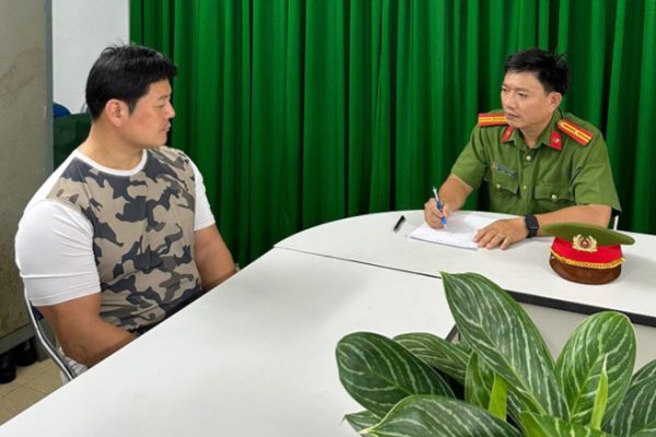 Nhà hàng Hàn Quốc môi giới mại dâm: Chiêu “tăng doanh thu”