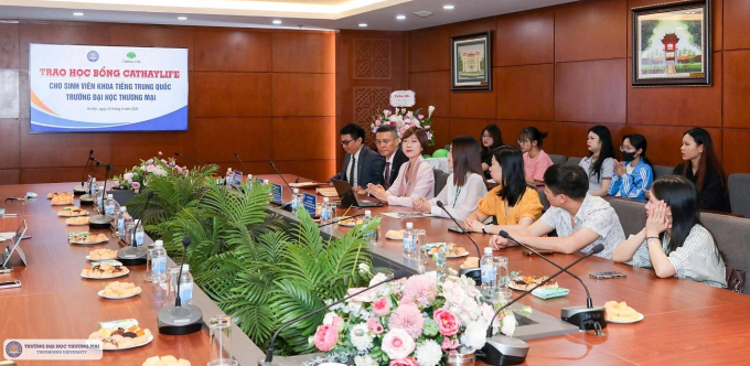 Chương trình hướng đến mục tiêu hỗ trợ chi phí sinh hoạt và khích lệ tinh thần học tập cho sinh viên. Ảnh: Cathay Life Việt Nam