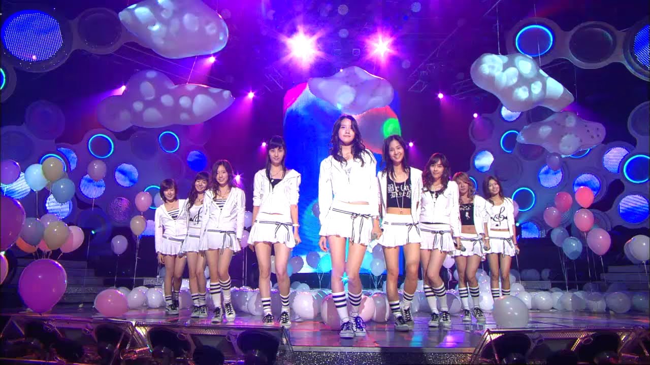 SNSD hát