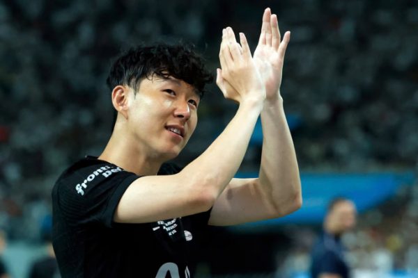 Son Heung-min: Đối thủ đáng gờm của Messi trên sân cỏ