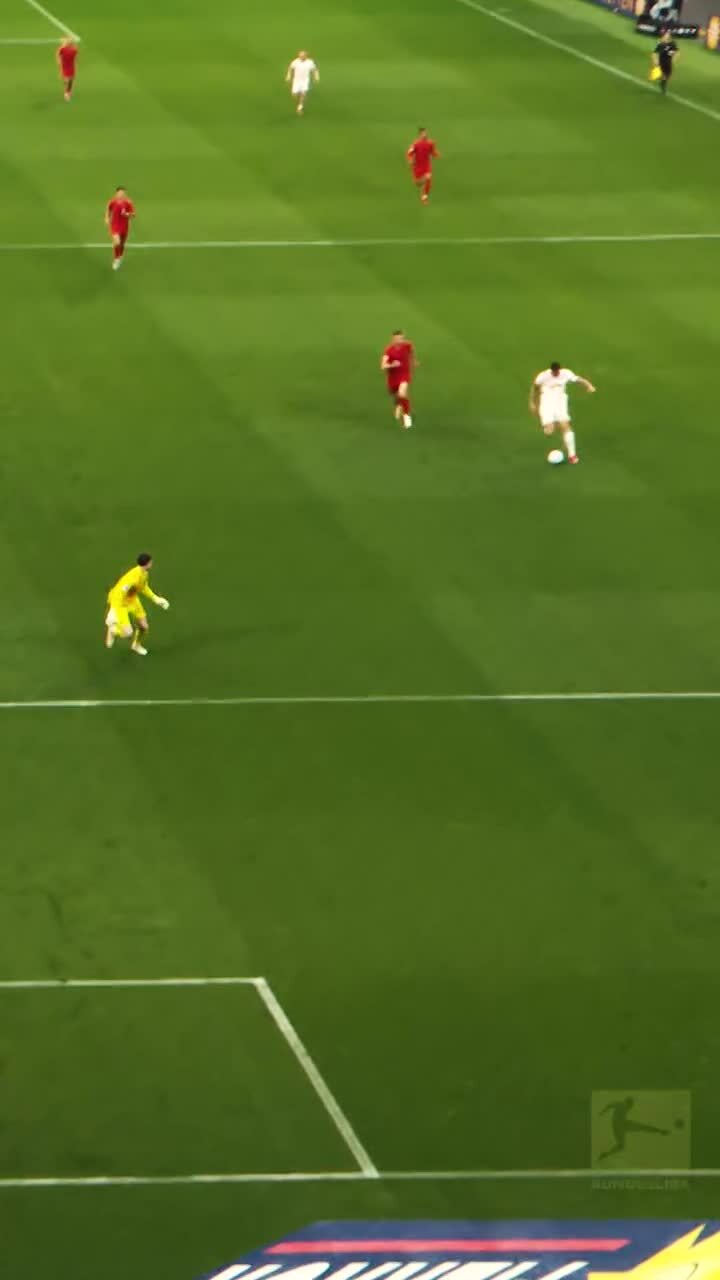 Tân binh Man Utd Sesko
