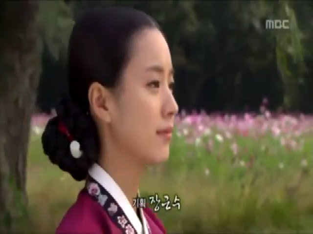 Tạo hình xinh đẹp của Han Hyo Joo trong "Dong Yi"