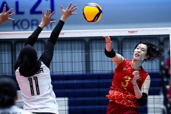 SEA V-League: Việt Nam thắng dễ môn bóng chuyền nữ