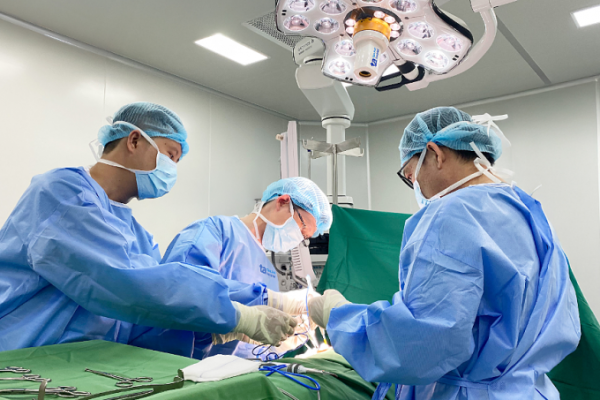 Tái tạo ngực tức thì: Giải pháp cho bệnh nhân ung thư vú