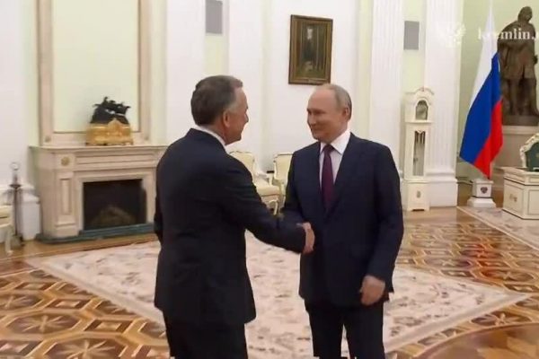 Putin gặp đặc phái viên Trump: Cuộc gặp quan trọng