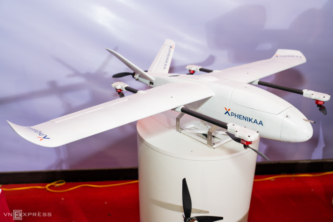 Máy bay không người lái (UAV) trưng bày tại Đại hội Đại biểu lần thứ I, Đảng bộ Bộ Khoa học và Công nghệ, hồi đầu tháng 8. Ảnh: Đình Tùng