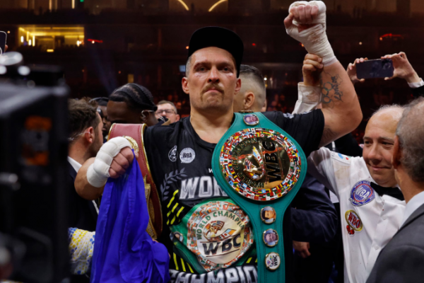 Usyk: Liệu có thắng được các võ sĩ trung bình thế hệ trước?