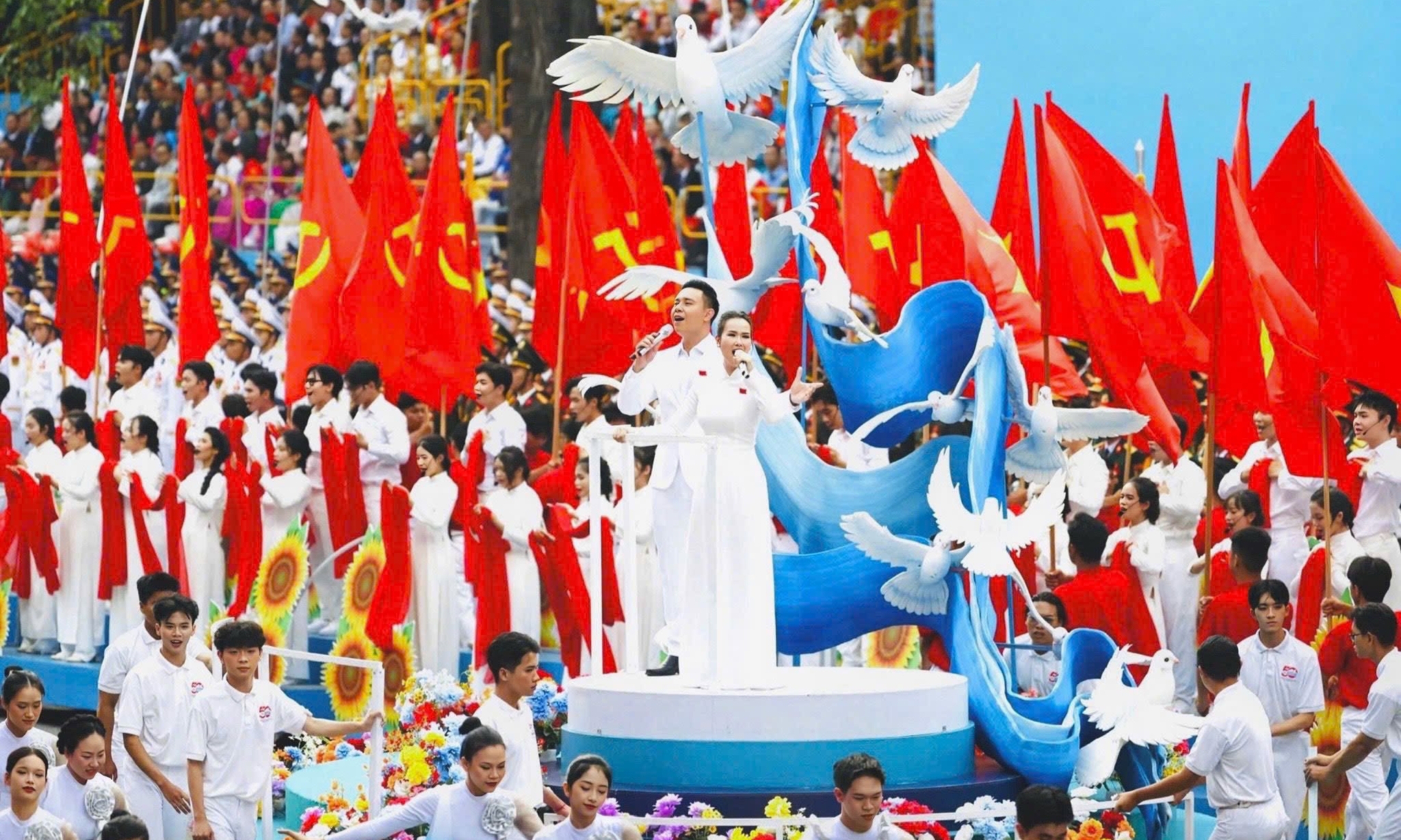 Võ Hạ Trâm, Đông Hùng lan tỏa