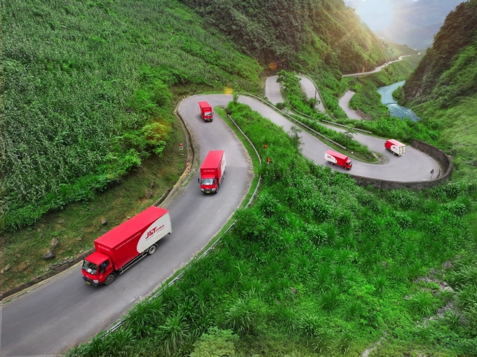 J&T Express cung cấp dịch vụ giao hàng trên toàn quốc. Ảnh: J&T Express