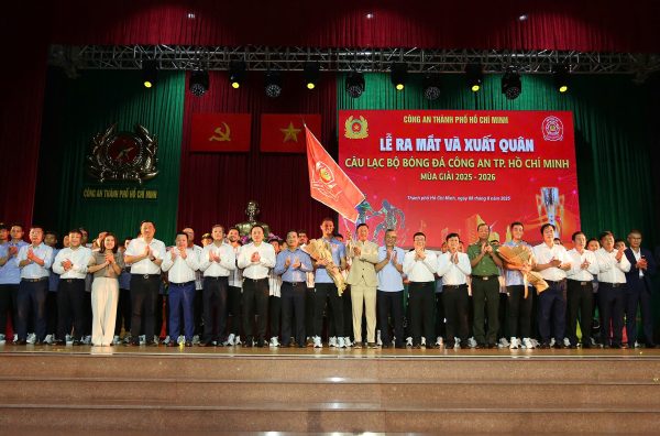 CLB Công an TP HCM: Ra mắt ấn tượng