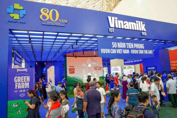 Vinamilk kỷ niệm 50 năm tại triển lãm 2/9: Bước tiến mới