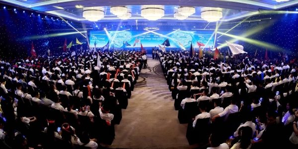 1.000 chuyên viên dự lễ ra quân dự án Sun Riverpolis