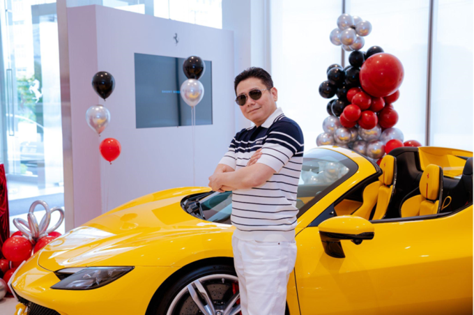 Bác sĩ Ngô Mộng Hùng là một trong những bàn tay vàng ngành phẫu thuật thẩm mỹ tại Việt Nam. Ảnh: nhân vật cung cấp