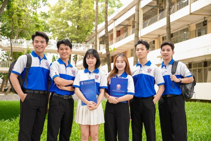Sinh viên trường Đại học Sư phạm Kỹ thuật TP HCM. Ảnh: UTETV