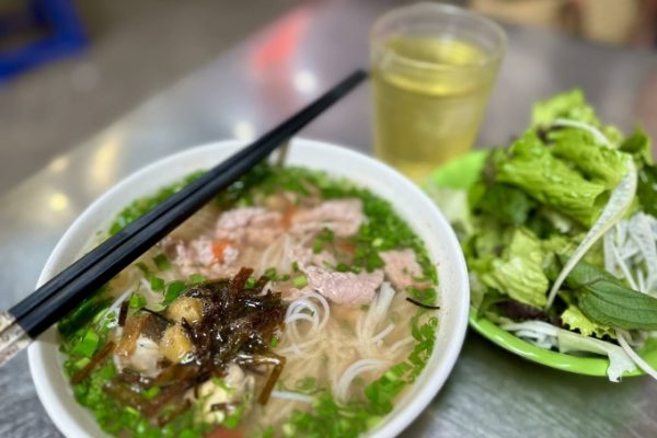 Quán ăn sáng ngon Hà Nội gần khu vực diễu binh 2/9