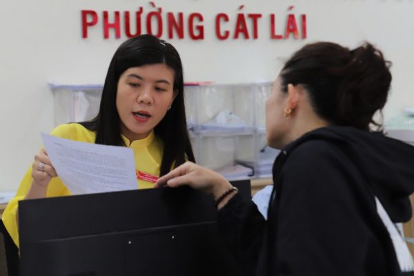 TP HCM: Phường, xã thiếu cán bộ chuyên môn, thừa nhân sự